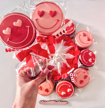 Load image into Gallery viewer, Large Valentine Cookie Pops