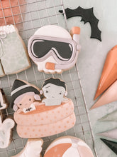 Load image into Gallery viewer, Ghoul Pool Party Cookie Class