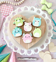 Load image into Gallery viewer, Fluffy Fellows Beginner's Valentines Class