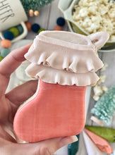 Load image into Gallery viewer, Mrs. Claus’ Night In Cookie Class (Intermediate)