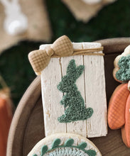 Load image into Gallery viewer, Faith &amp; Farmhouse Easter Class
